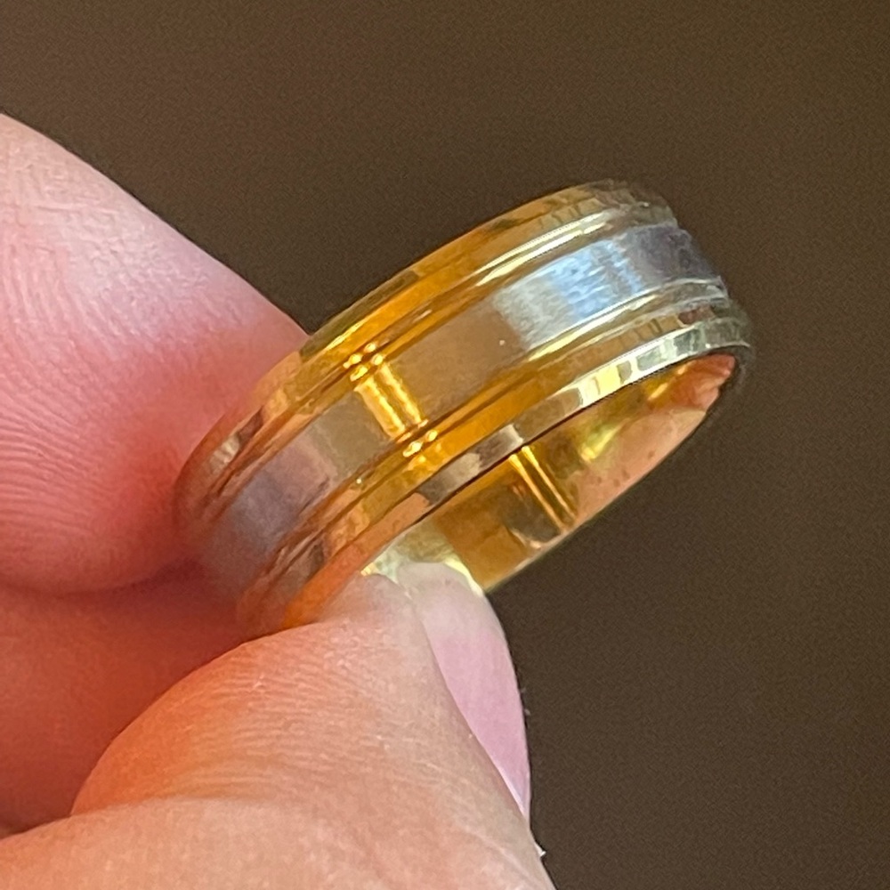 Elegant Gold and Silver titanium steel Band Ring - Picture 7 of 10